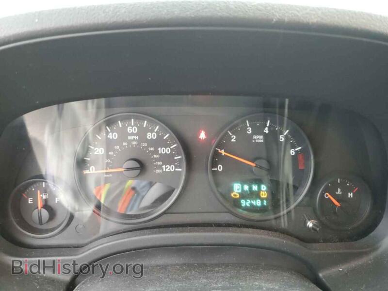 2012 Jeep COMPASS (VIN 1C4NJCEB3CD623477) — photo 9 of 12