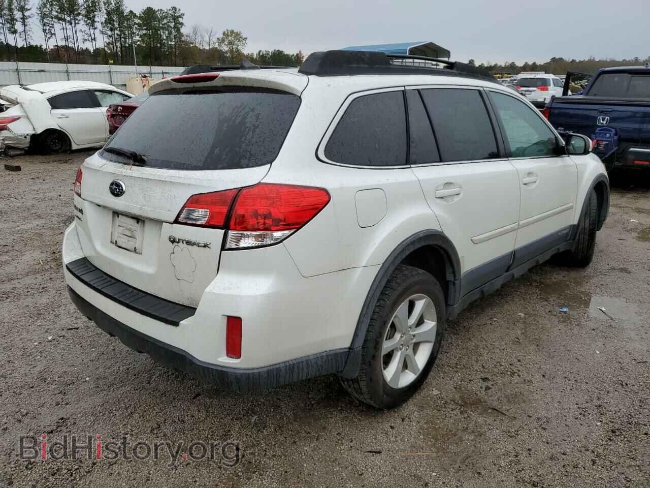 2014 SUBARU OUTBACK - VIN: 4S4BRCDC2E3242942 - Фото 3