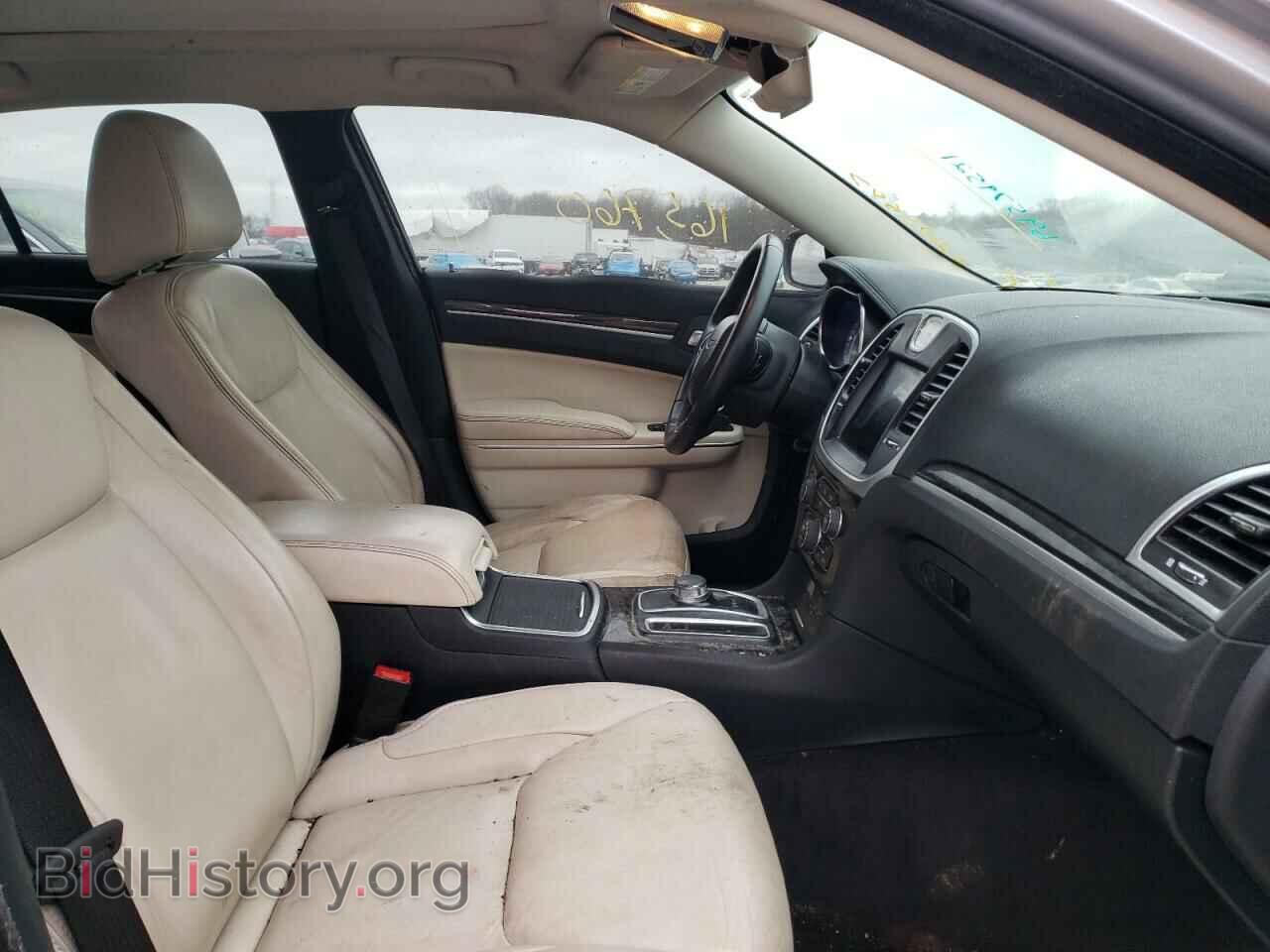 2017 CHRYSLER 300 - VIN: 2C3CCAAGXHH570413 - Фото 5