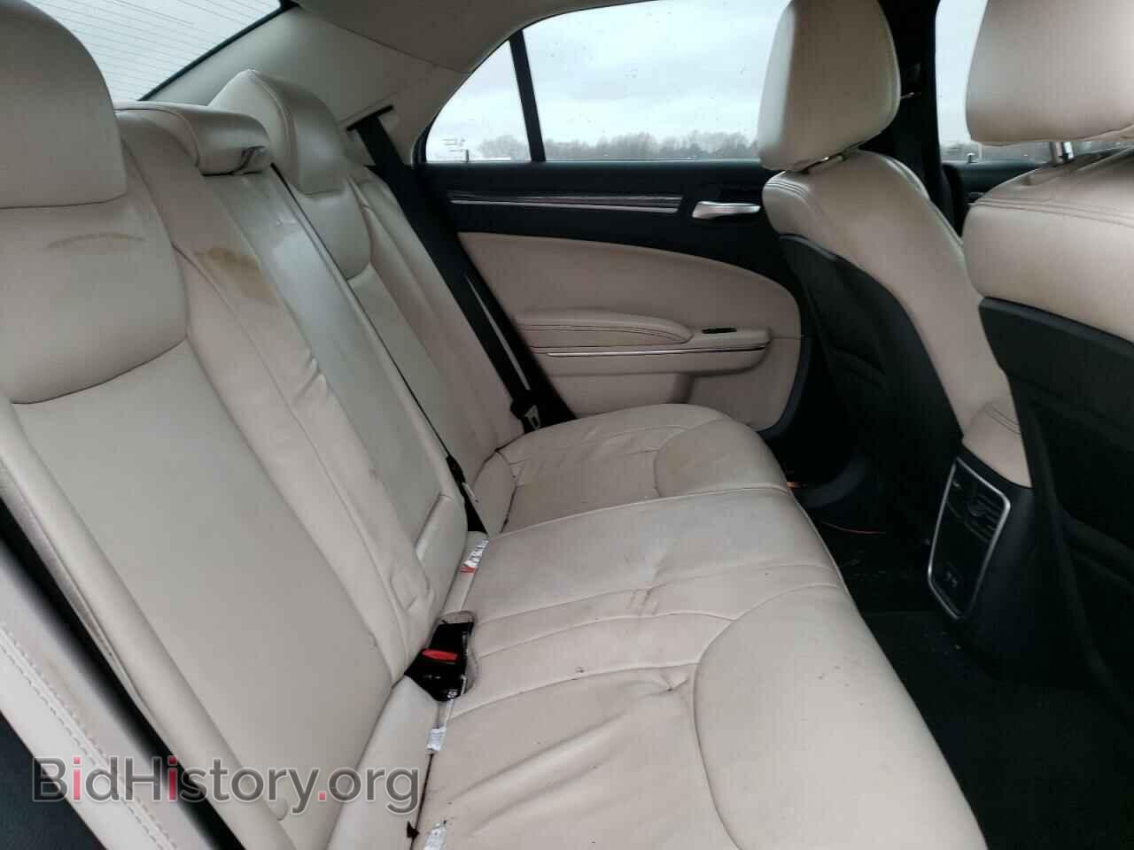 2017 CHRYSLER 300 - VIN: 2C3CCAAGXHH570413 - Фото 6