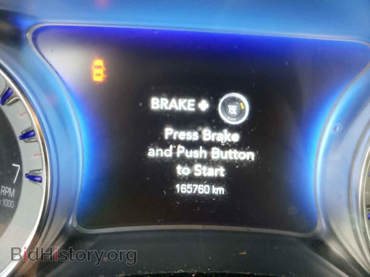 2017 CHRYSLER 300 - VIN: 2C3CCAAGXHH570413 - Фото 8