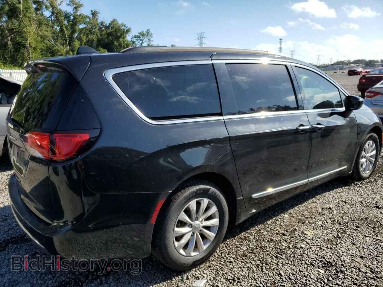 2017 CHRYSLER PACIFICA - VIN: 2C4RC1BG8HR688149 - Photo 3