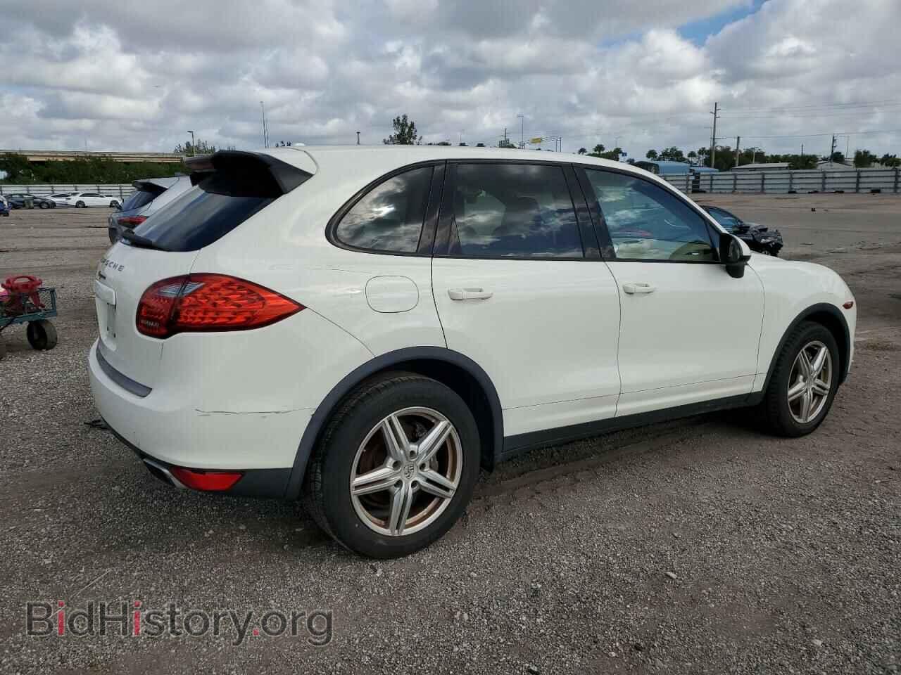 2011 PORSCHE CAYENNE - VIN: WP1AA2A22BLA01924 - Фото 3