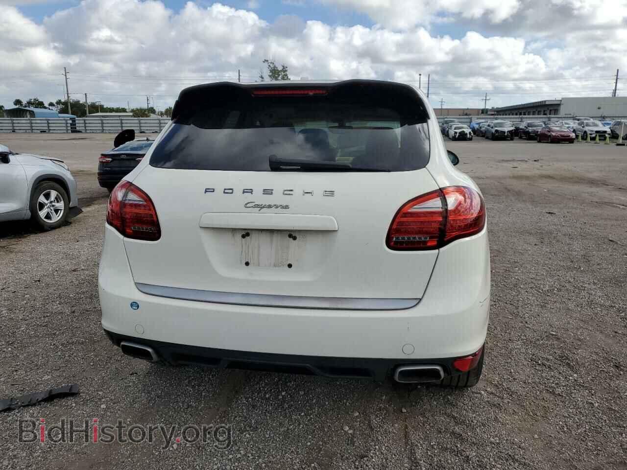 2011 PORSCHE CAYENNE - VIN: WP1AA2A22BLA01924 - Фото 6
