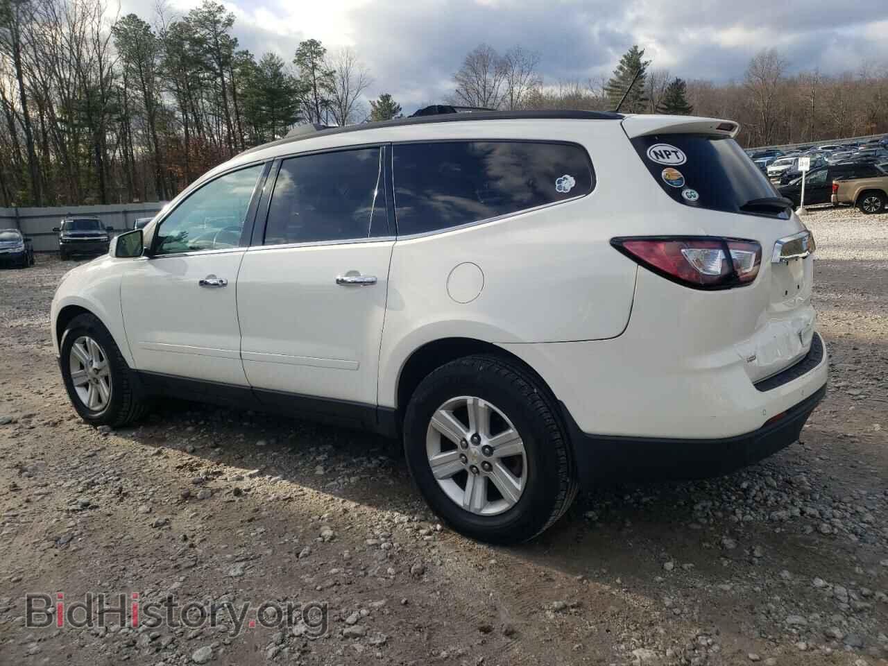 2013 CHEVROLET TRAVERSE - VIN: 1GNKVJKD3DJ181571 - Фото 2