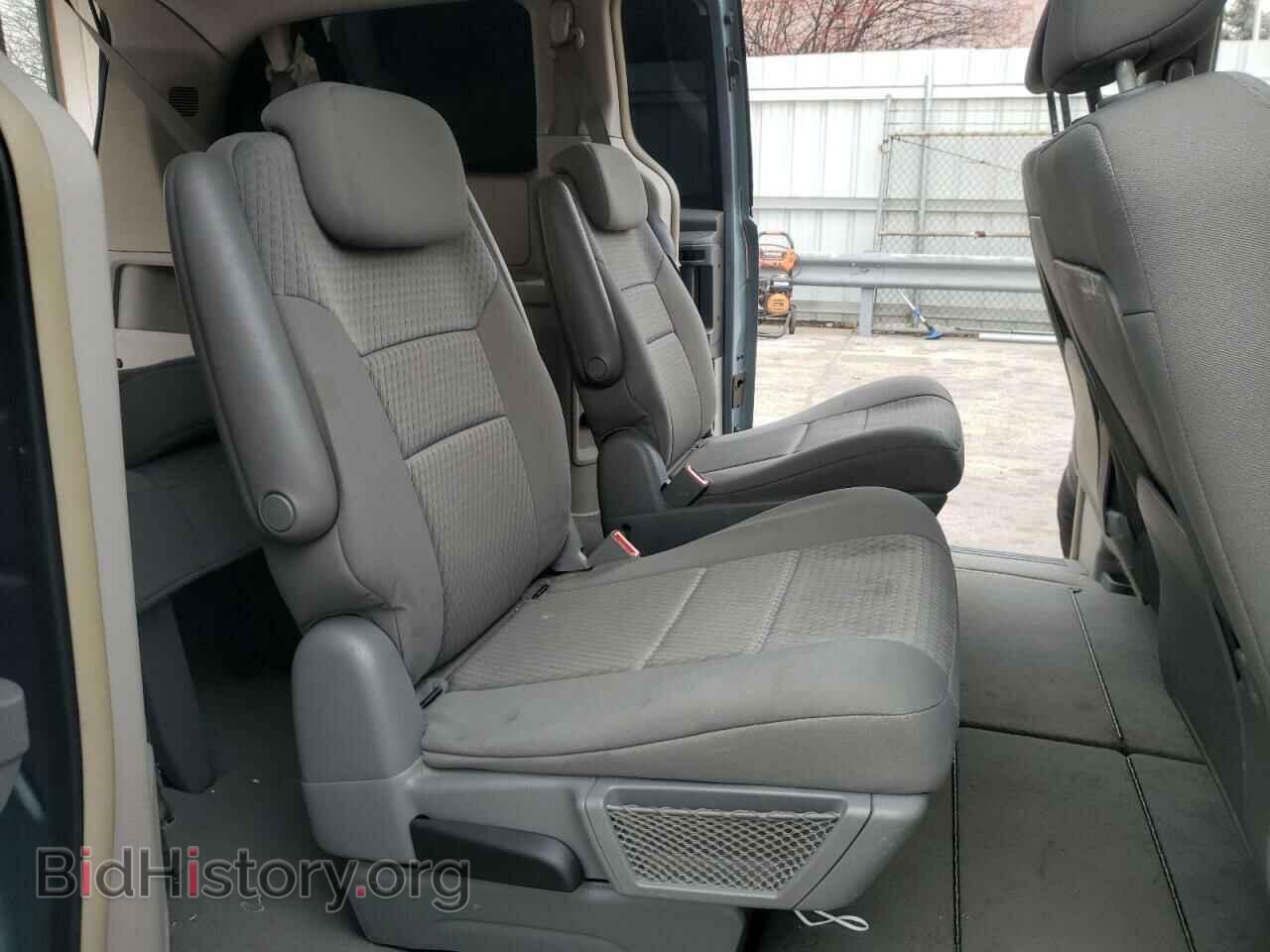 2008 CHRYSLER MINIVAN - VIN: 2A8HR54P08R836110 - Фото 6