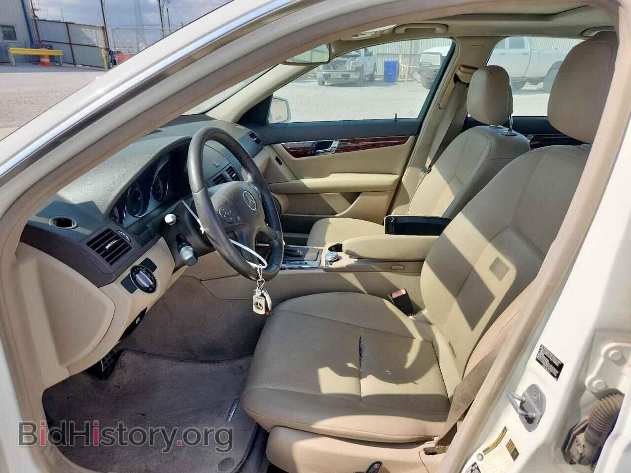 2010 MERCEDES-BENZ C-CLASS - VIN: WDDGF5EB4AF462702 - Фото 7