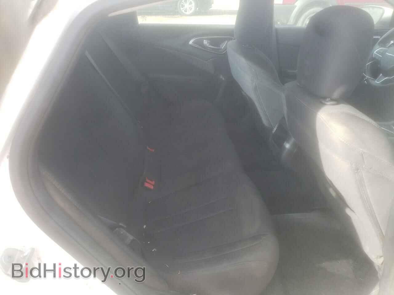 2015 CHRYSLER 200 - VIN: 1C3CCCAB1FN658075 - Фото 10