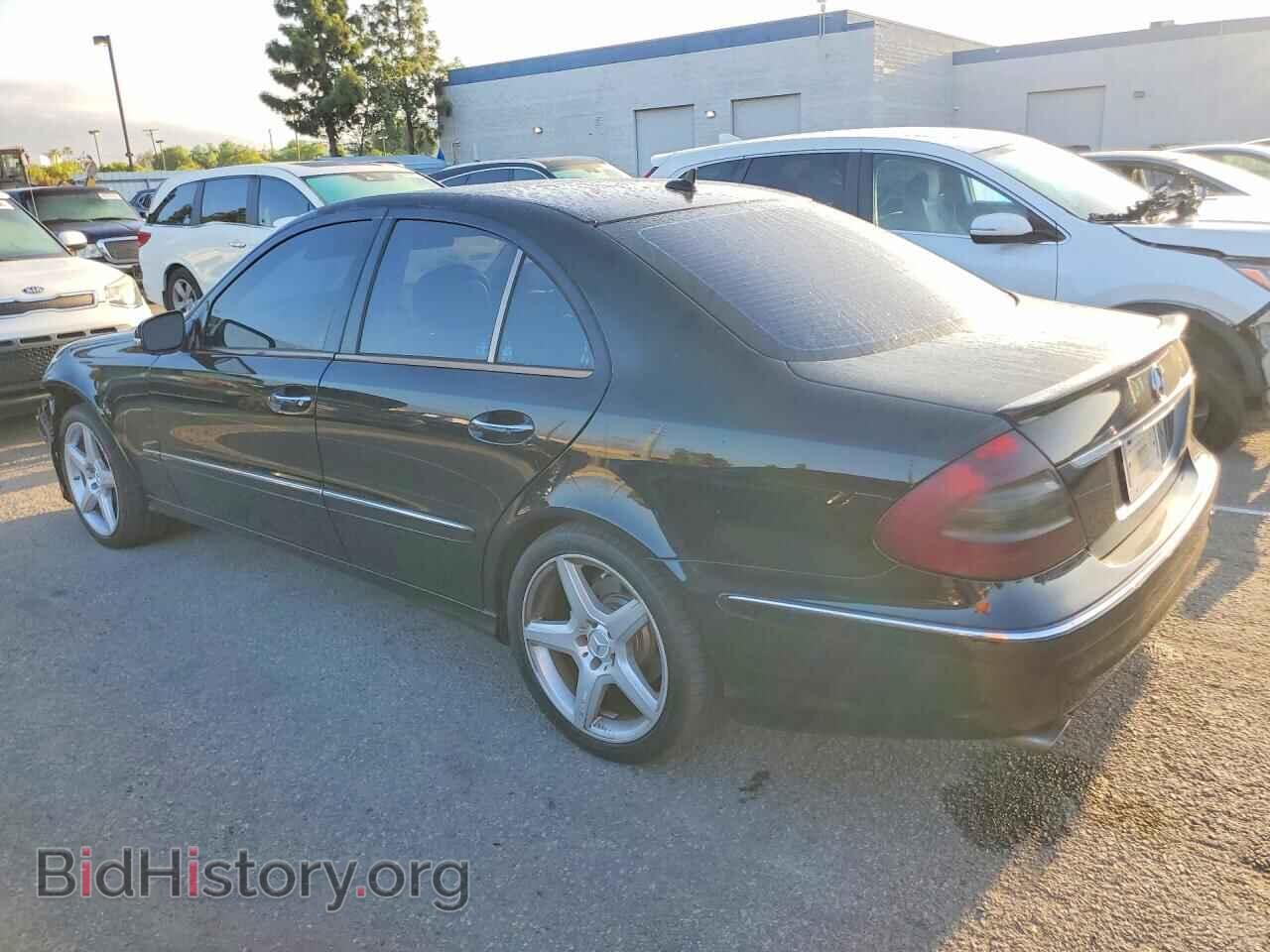 2009 MERCEDES-BENZ E-CLASS - VIN: WDBUF56X19B389877 - Фото 2