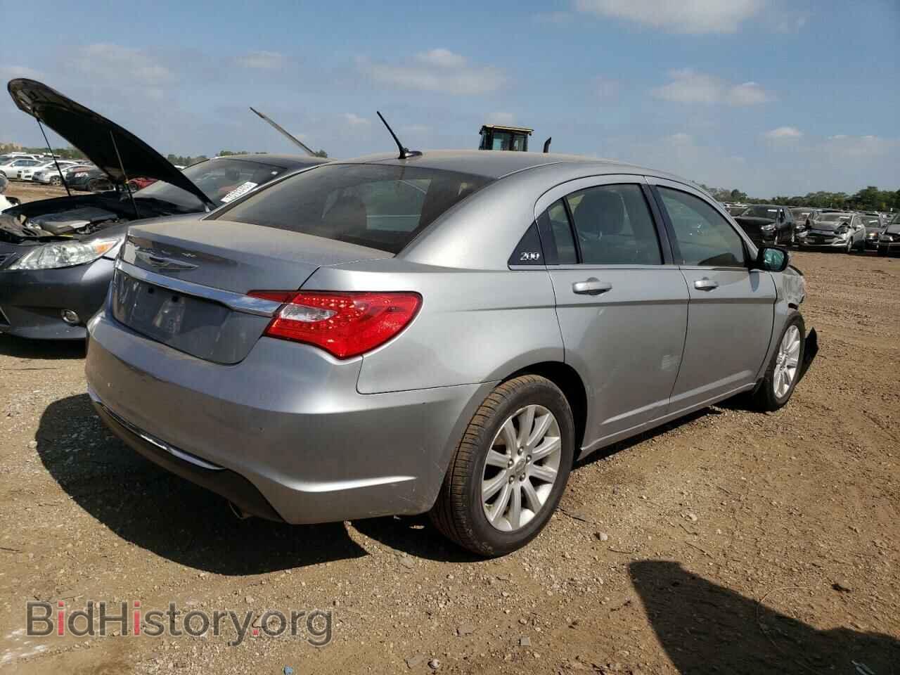 2013 CHRYSLER 200 - VIN: 1C3CCBBG3DN678197 - Фото 3