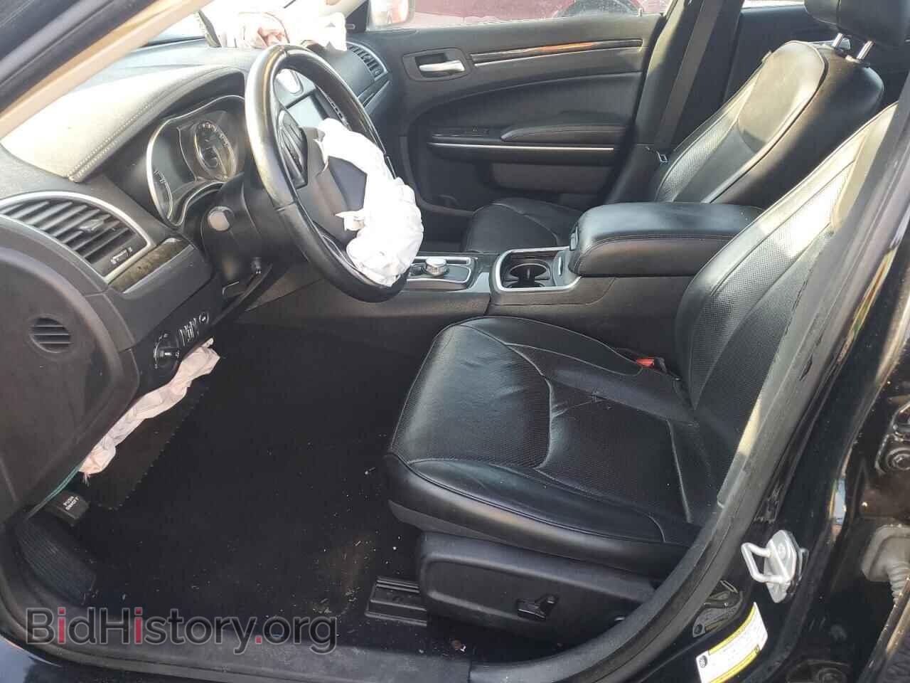 2019 CHRYSLER 300 - VIN: 2C3CCAEG4KH536453 - Фото 7