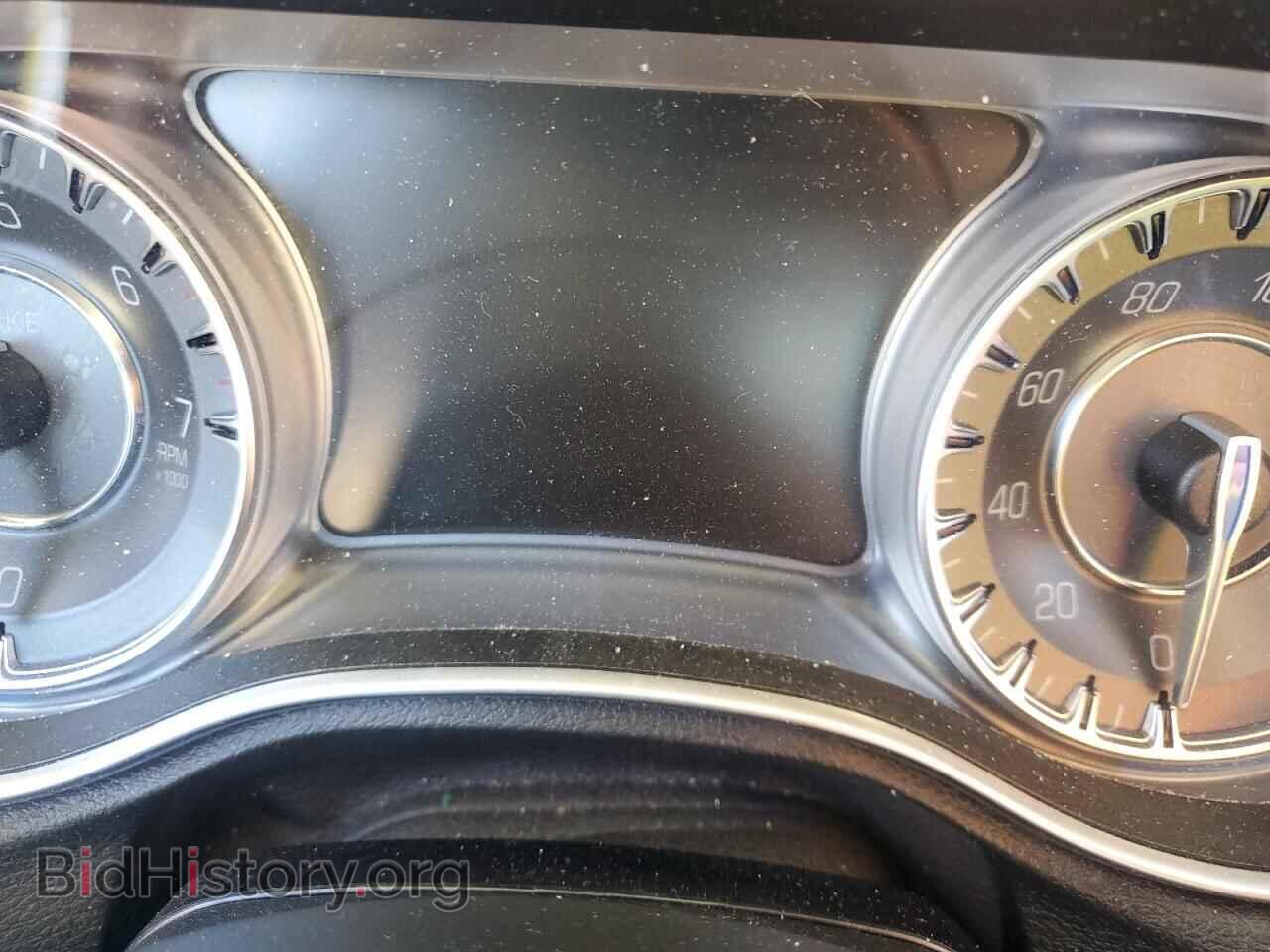 2019 CHRYSLER 300 - VIN: 2C3CCAEG4KH536453 - Фото 9