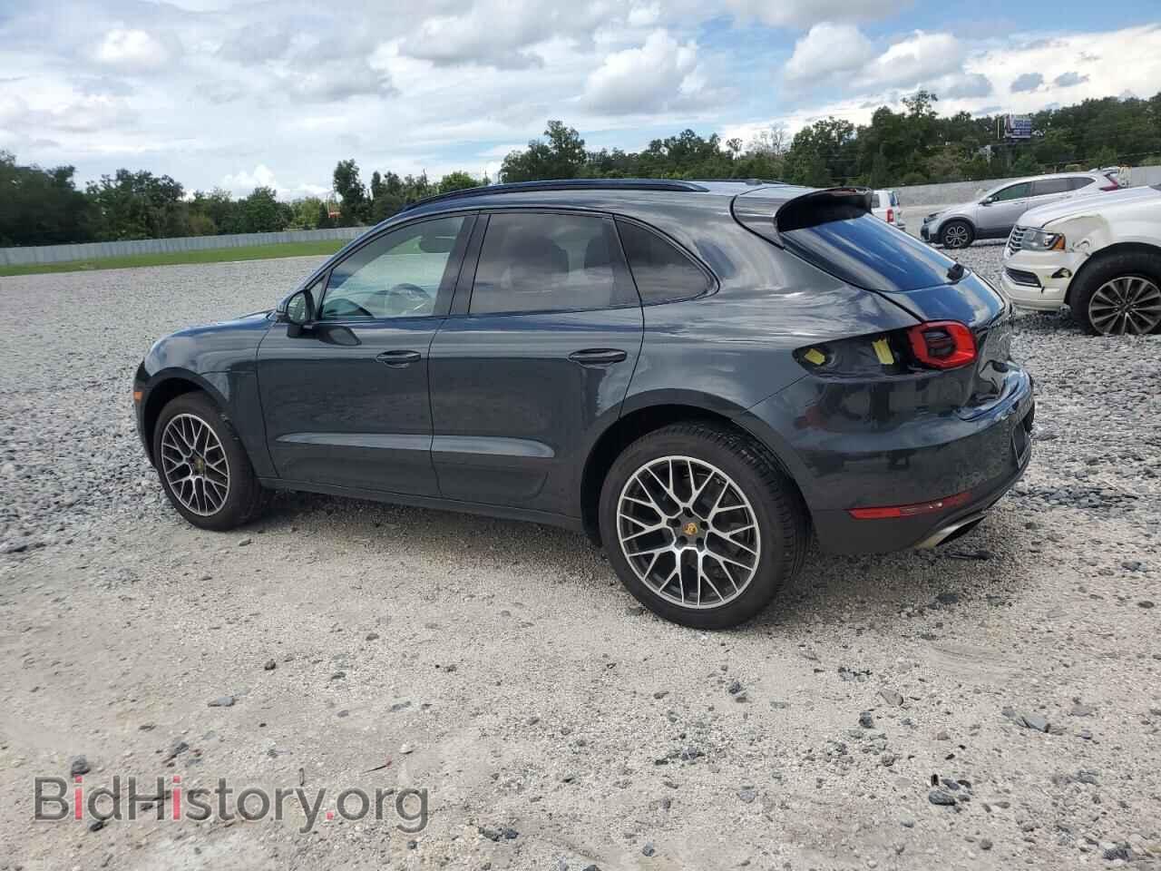 2018 PORSCHE MACAN - VIN: WP1AA2A52JLB06018 - Photo 2