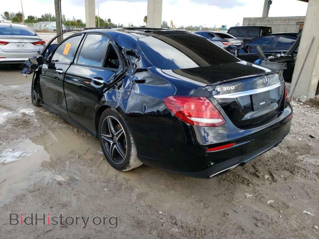 2018 MERCEDES-BENZ E-CLASS - VIN: WDDZF4JB1JA384854 - Фото 3