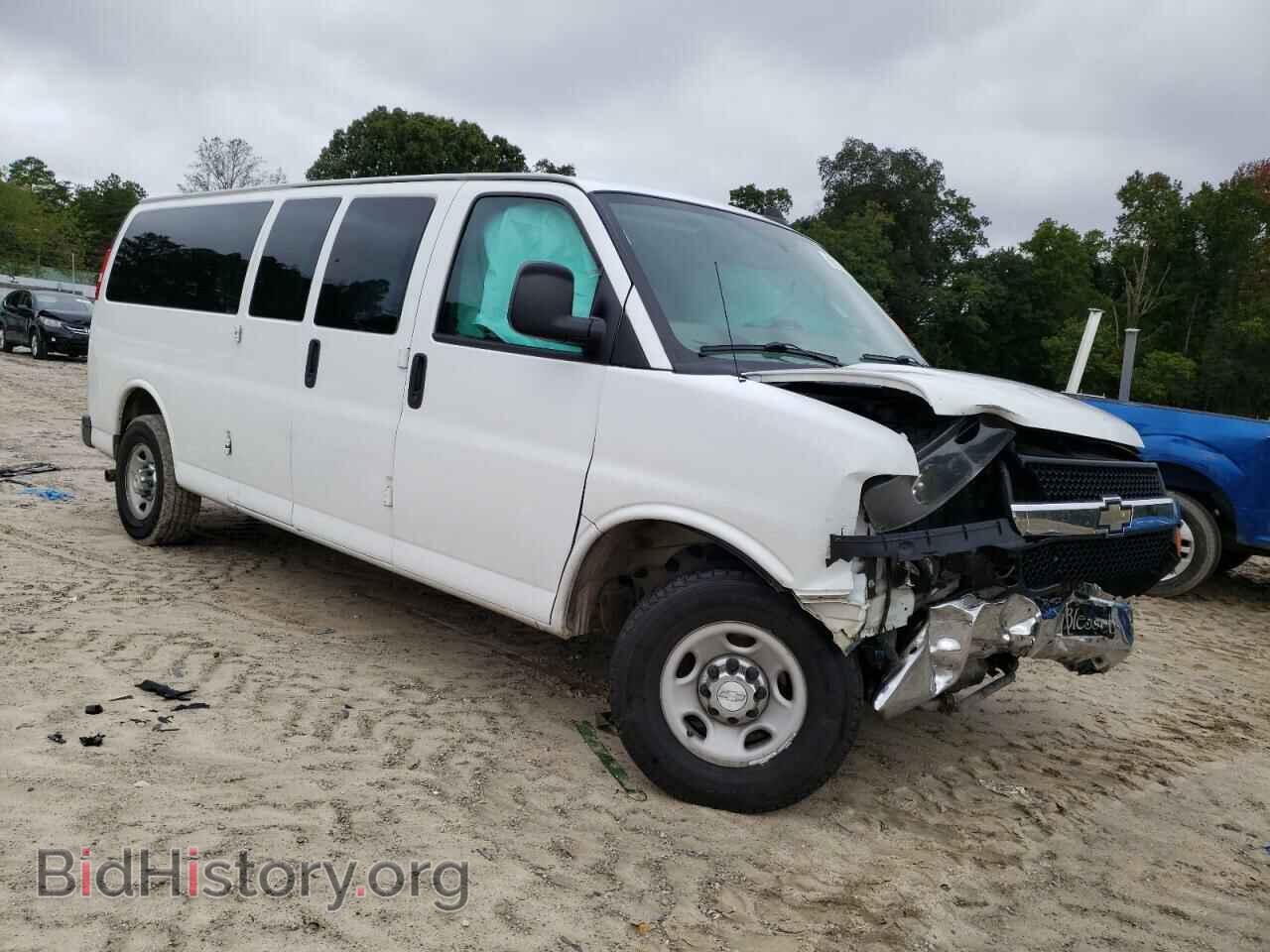 2017 CHEVROLET EXPRESS - VIN: 1GAZGPFG9H1121950 - Фото 4