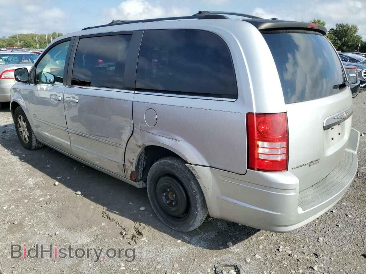 2008 CHRYSLER MINIVAN - VIN: 2A8HR54PX8R816012 - Фото 2