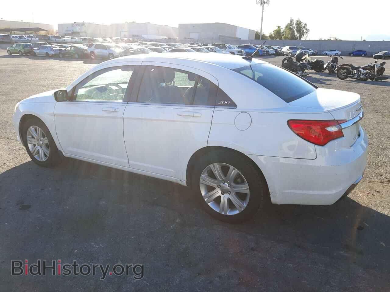 2012 CHRYSLER 200 - VIN: 1C3CCBABXCN291649 - Фото 2
