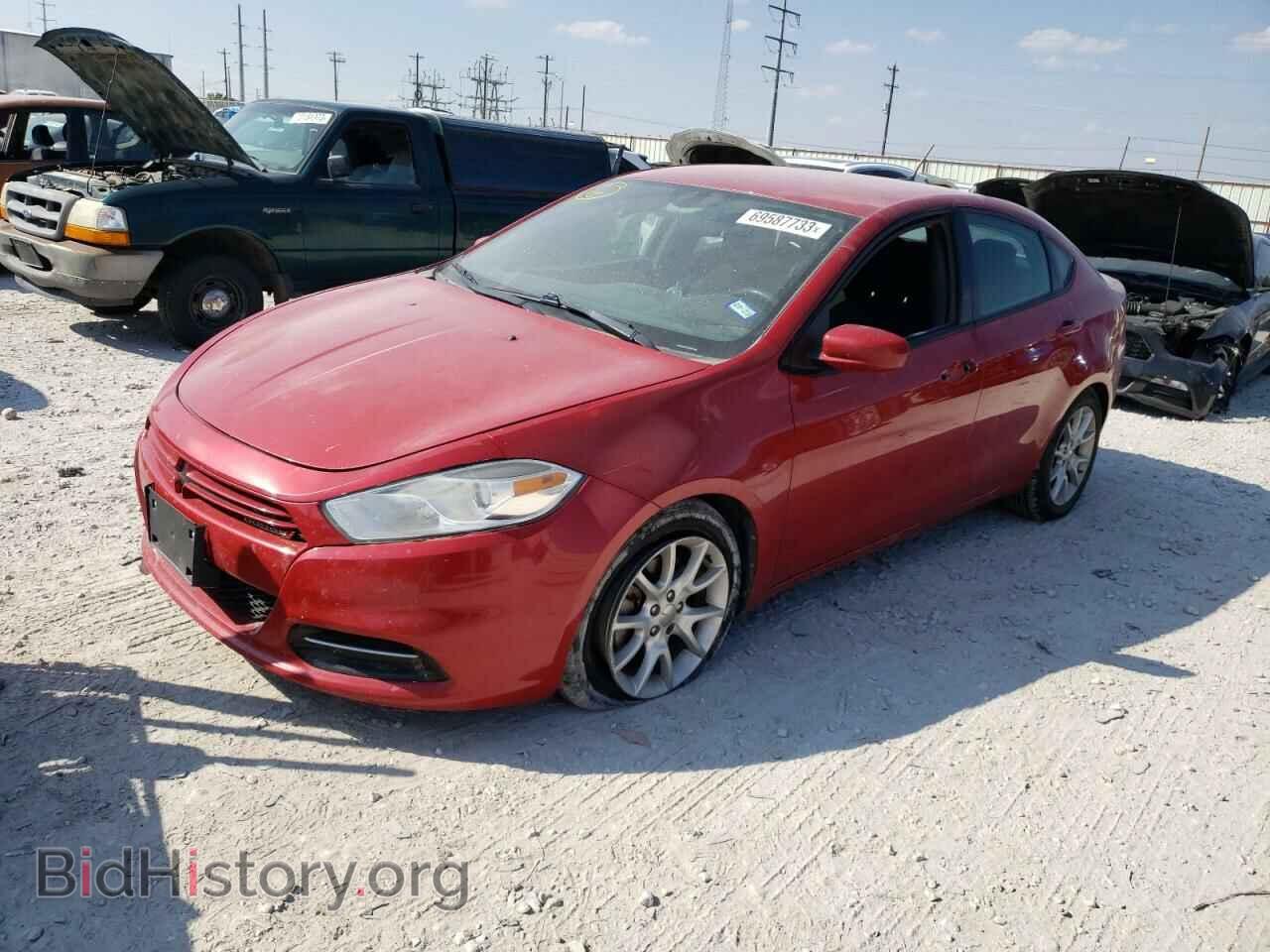 Photo 1C3CDFBA2DD188517 - DODGE DART 2013