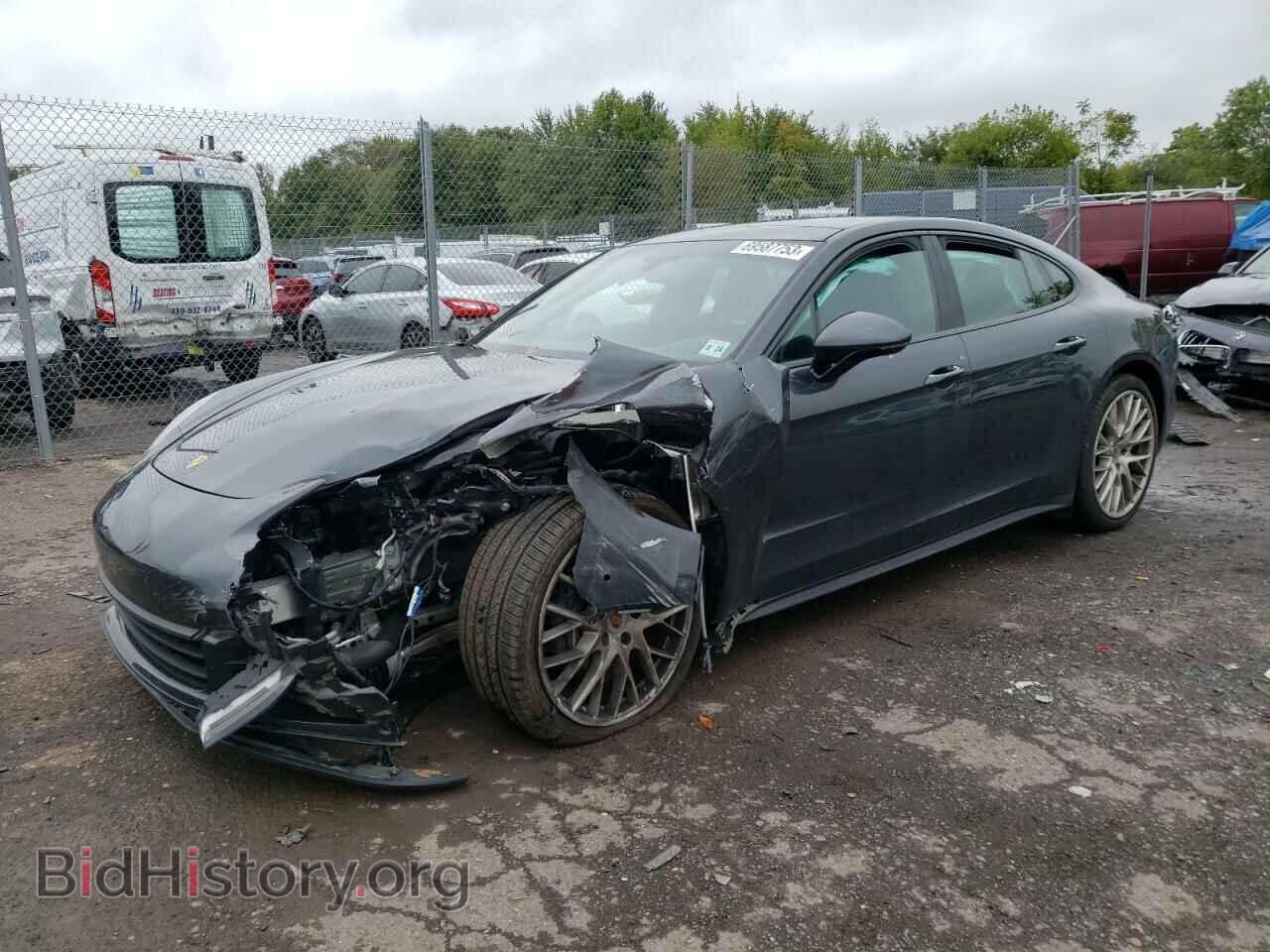 Photo WP0AA2A71KL101574 - PORSCHE PANAMERA 2019