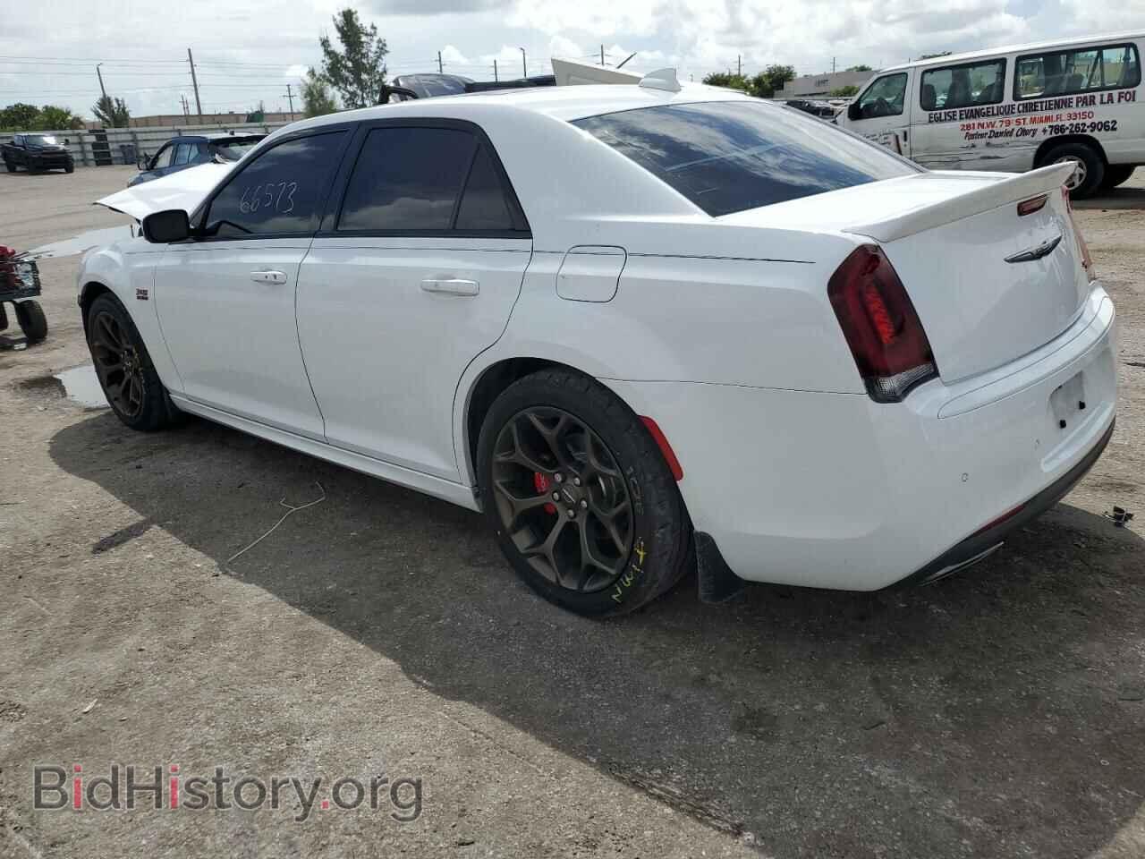 2017 CHRYSLER 300 - VIN: 2C3CCABT7HH593708 - Фото 2