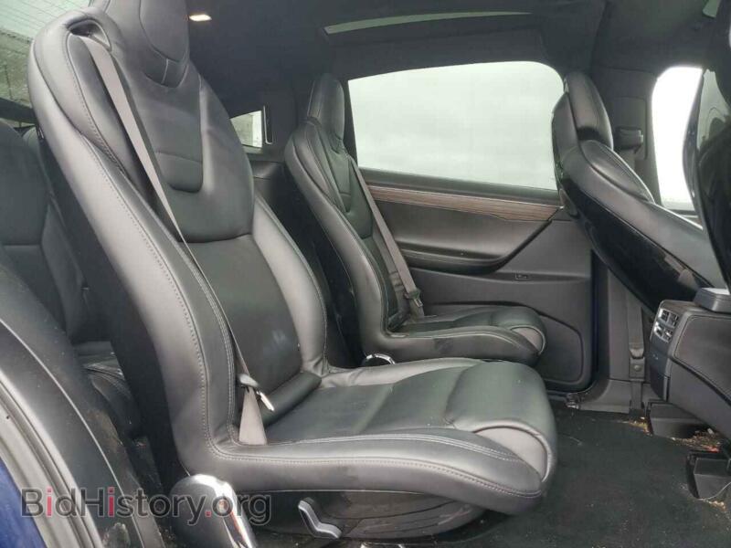 2017 Tesla MODEL X (VIN 5YJXCBE25HF029616) — photo 11 of 13