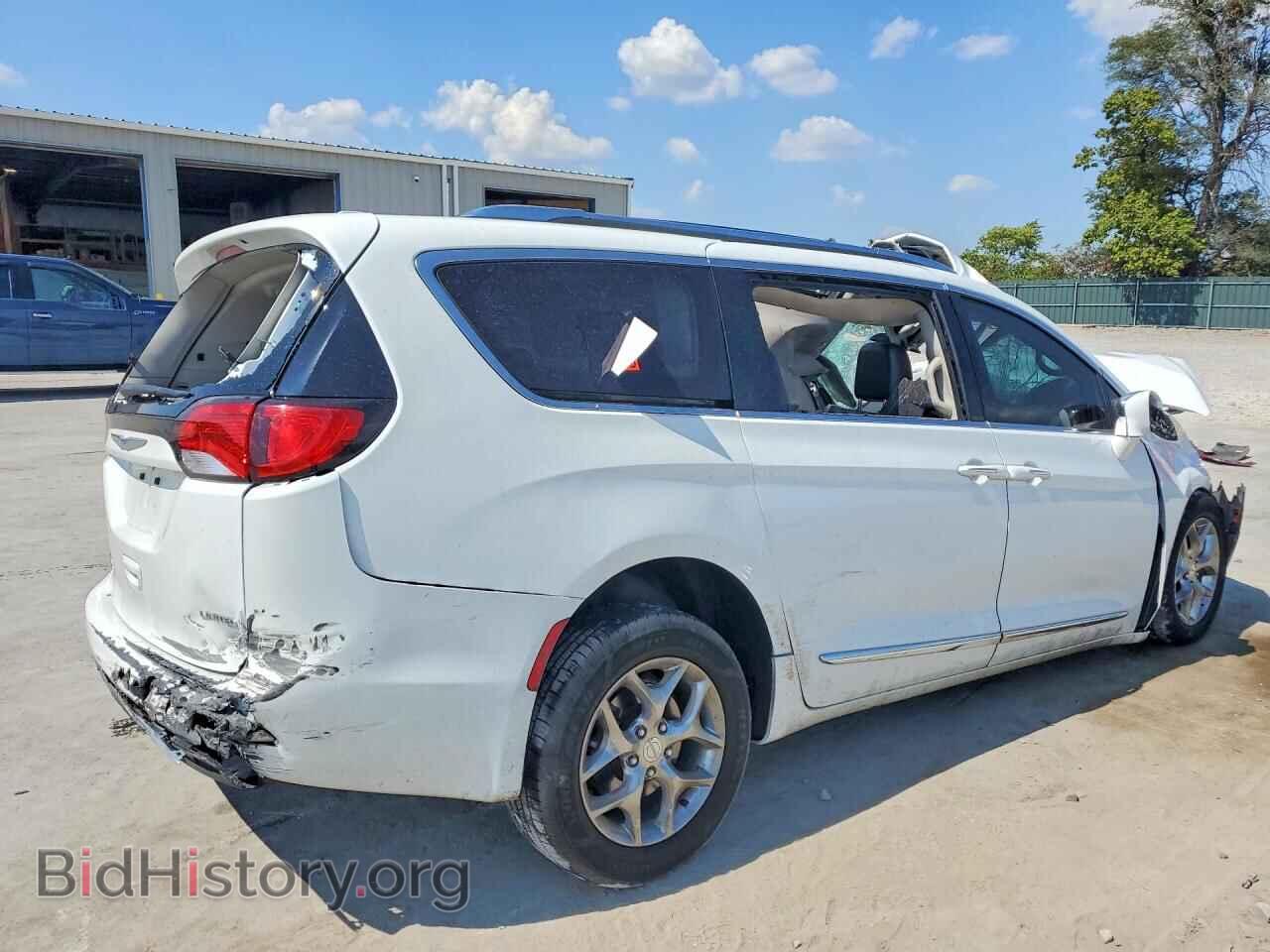 2018 CHRYSLER PACIFICA - VIN: 2C4RC1GGXJR272425 - Photo 3