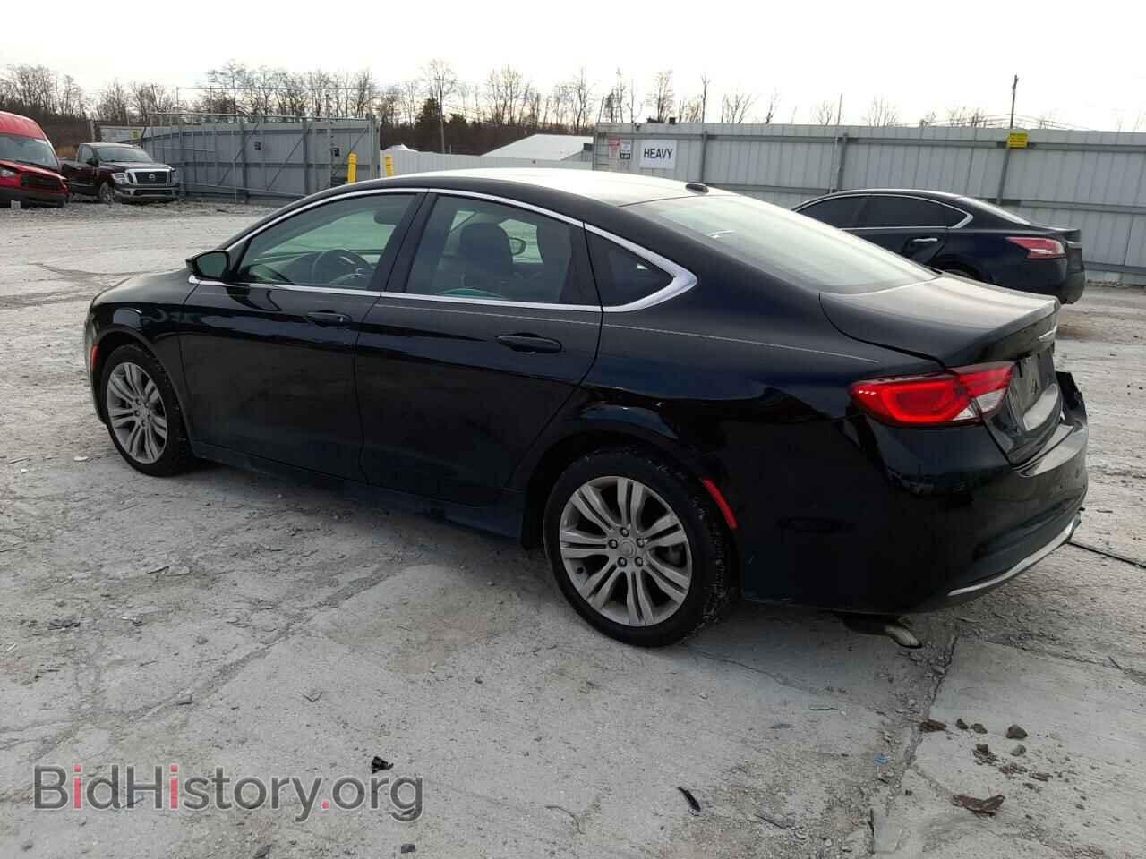 2015 CHRYSLER 200 - VIN: 1C3CCCAB4FN528372 - Photo 2