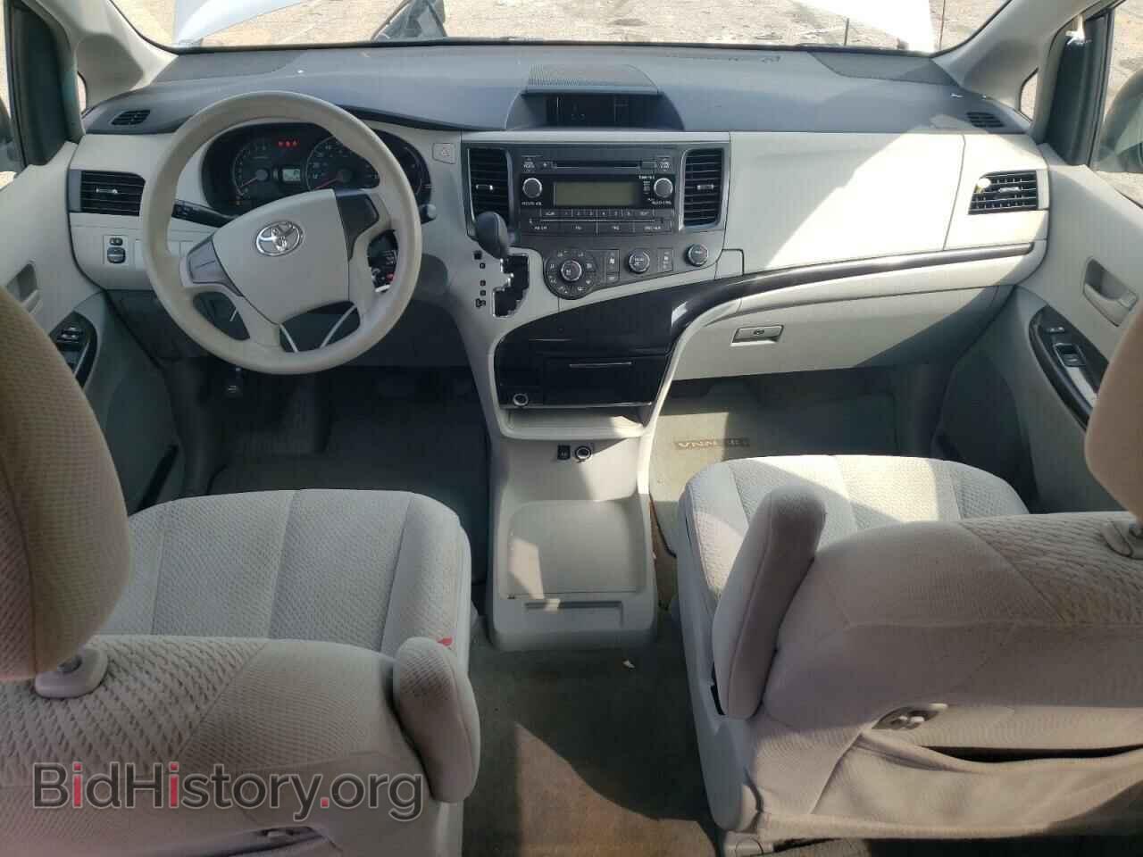 2012 TOYOTA SIENNA - VIN: 5TDKA3DC5CS015560 - Фото 8