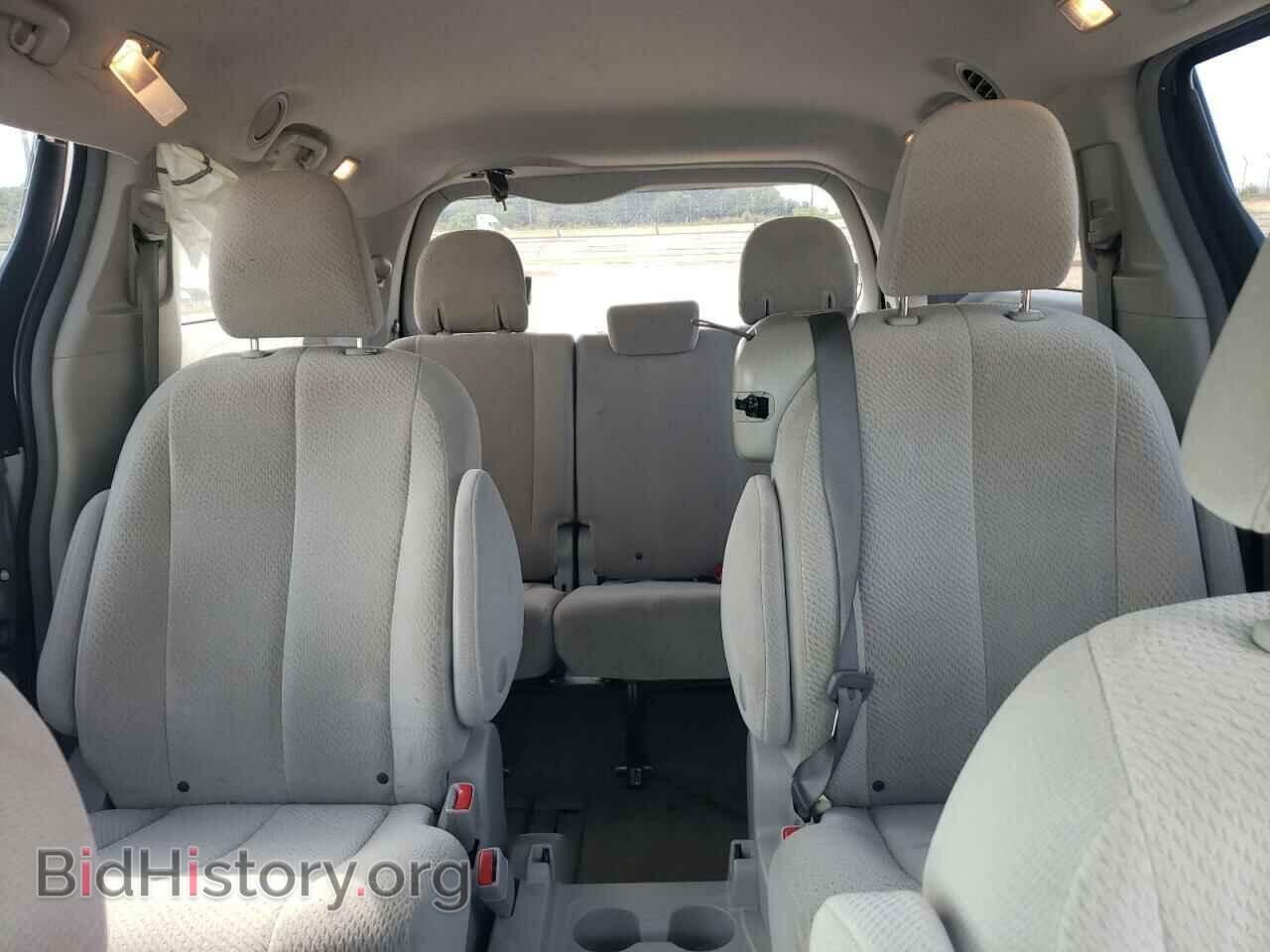 2012 TOYOTA SIENNA - VIN: 5TDKA3DC5CS015560 - Фото 10