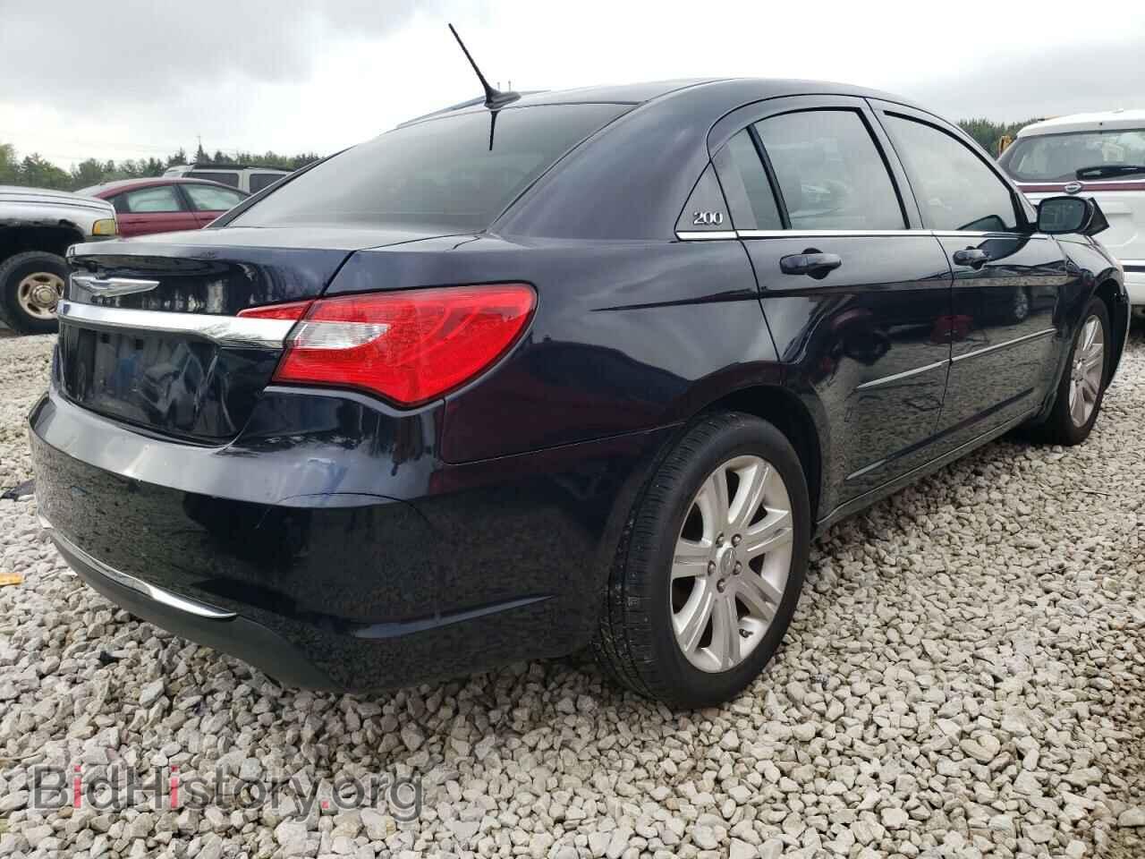 2012 CHRYSLER 200 - VIN: 1C3CCBAG2CN228377 - Фото 3