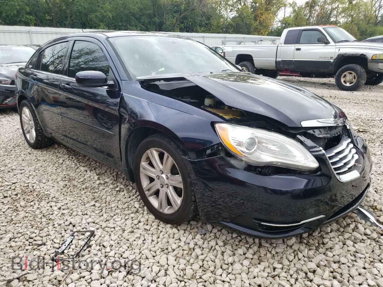 2012 CHRYSLER 200 - VIN: 1C3CCBAG2CN228377 - Фото 4