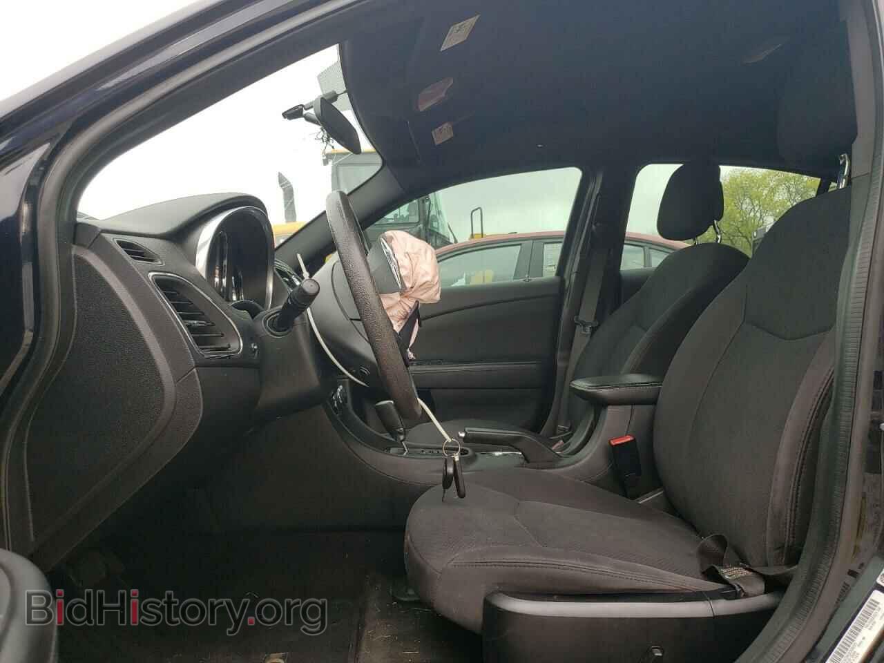 2012 CHRYSLER 200 - VIN: 1C3CCBAG2CN228377 - Фото 7