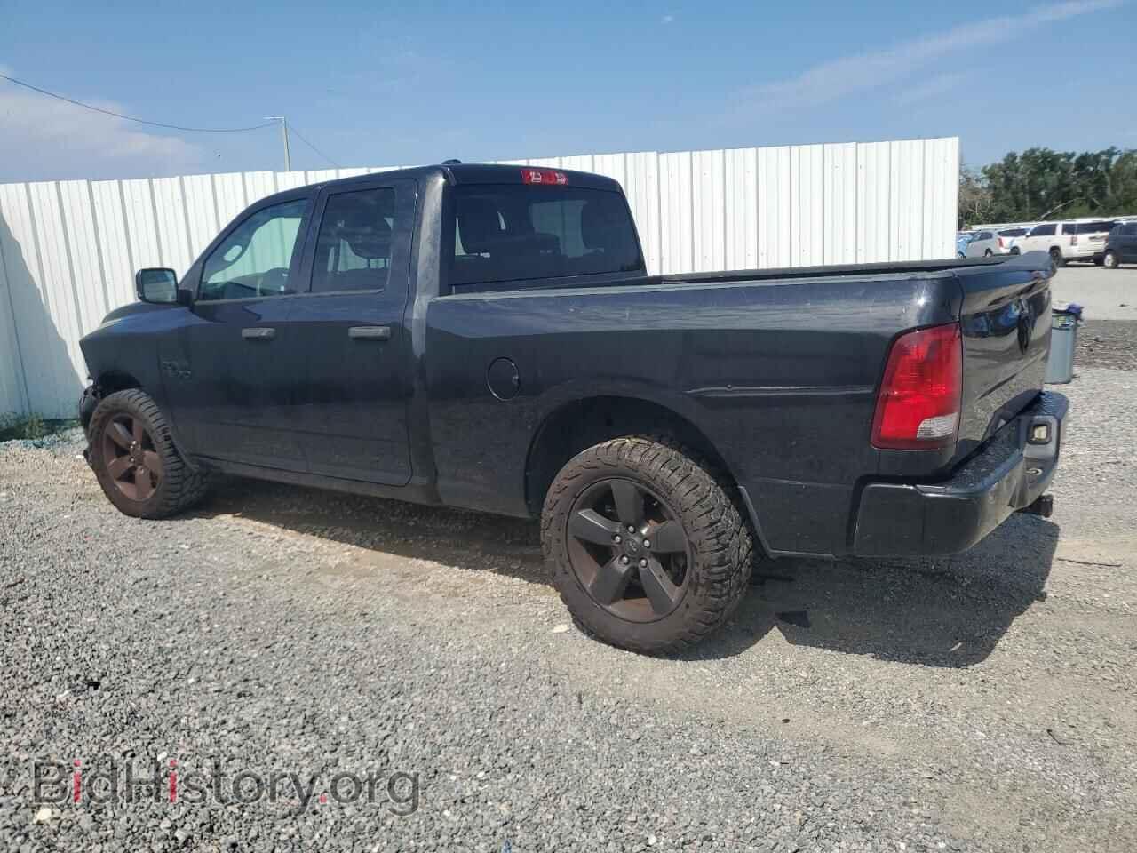 2018 RAM 1500 - VIN: 1C6RR6FG4JS169391 - Фото 2