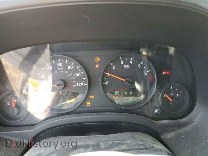 2011 Jeep COMPASS (VIN 1J4NF1FB6BD277860) — photo 9 of 13