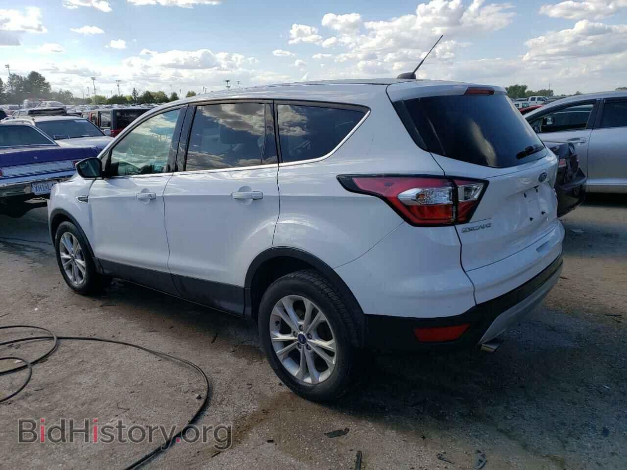 2017 FORD ESCAPE - VIN: 1FMCU0G98HUC96763 - Фото 2