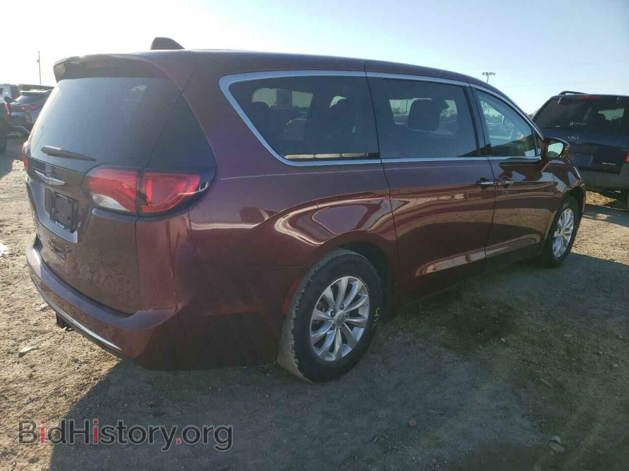 2018 CHRYSLER PACIFICA - VIN: 2C4RC1FG1JR280236 - Photo 3