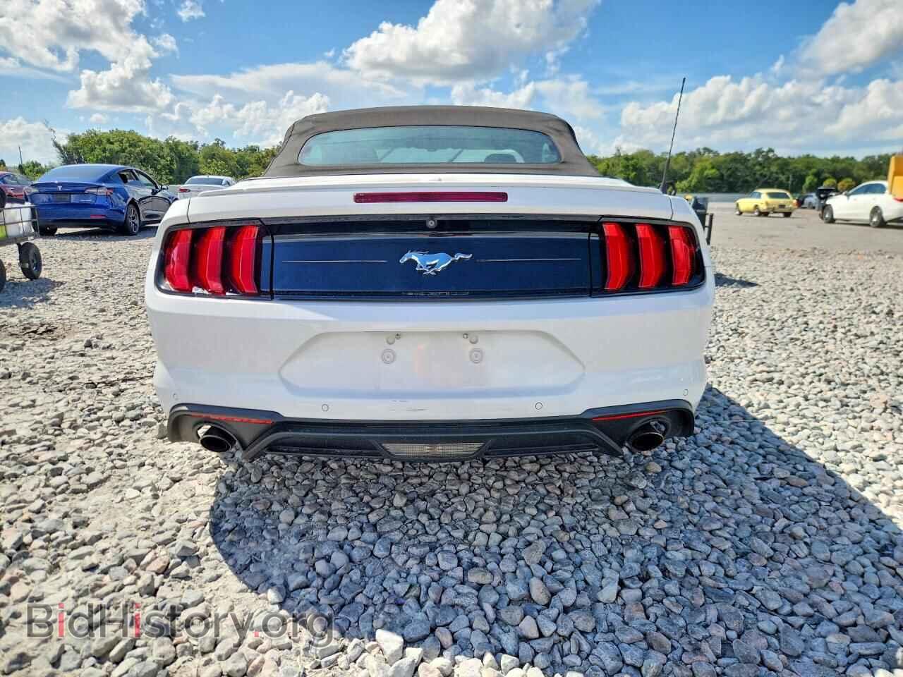2018 FORD MUSTANG - VIN: 1FATP8UH3J5124300 - Фото 6