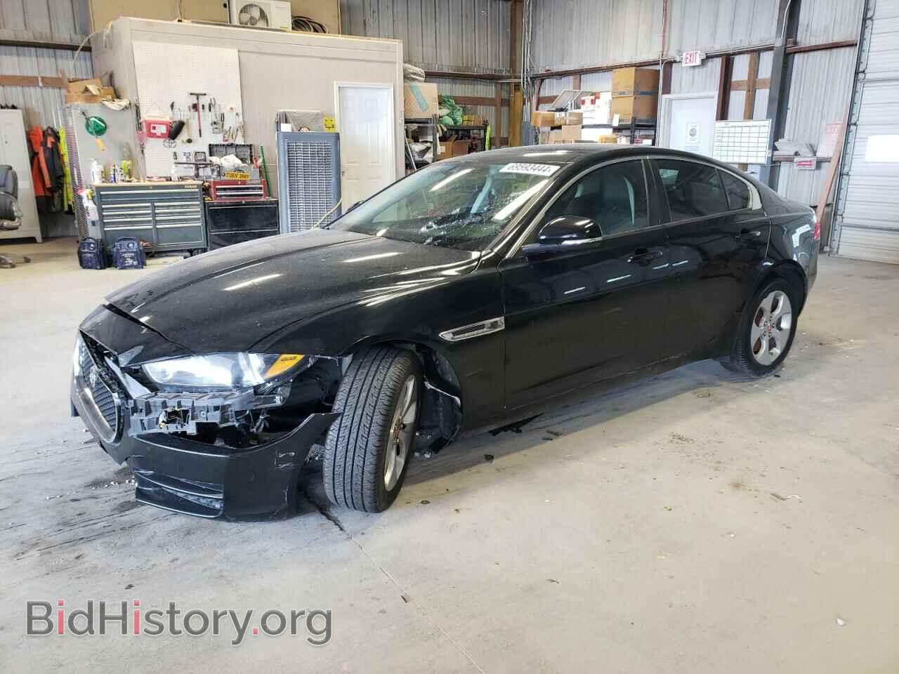Фотография SAJAR4FX1JCP33892 - JAGUAR XE 2018