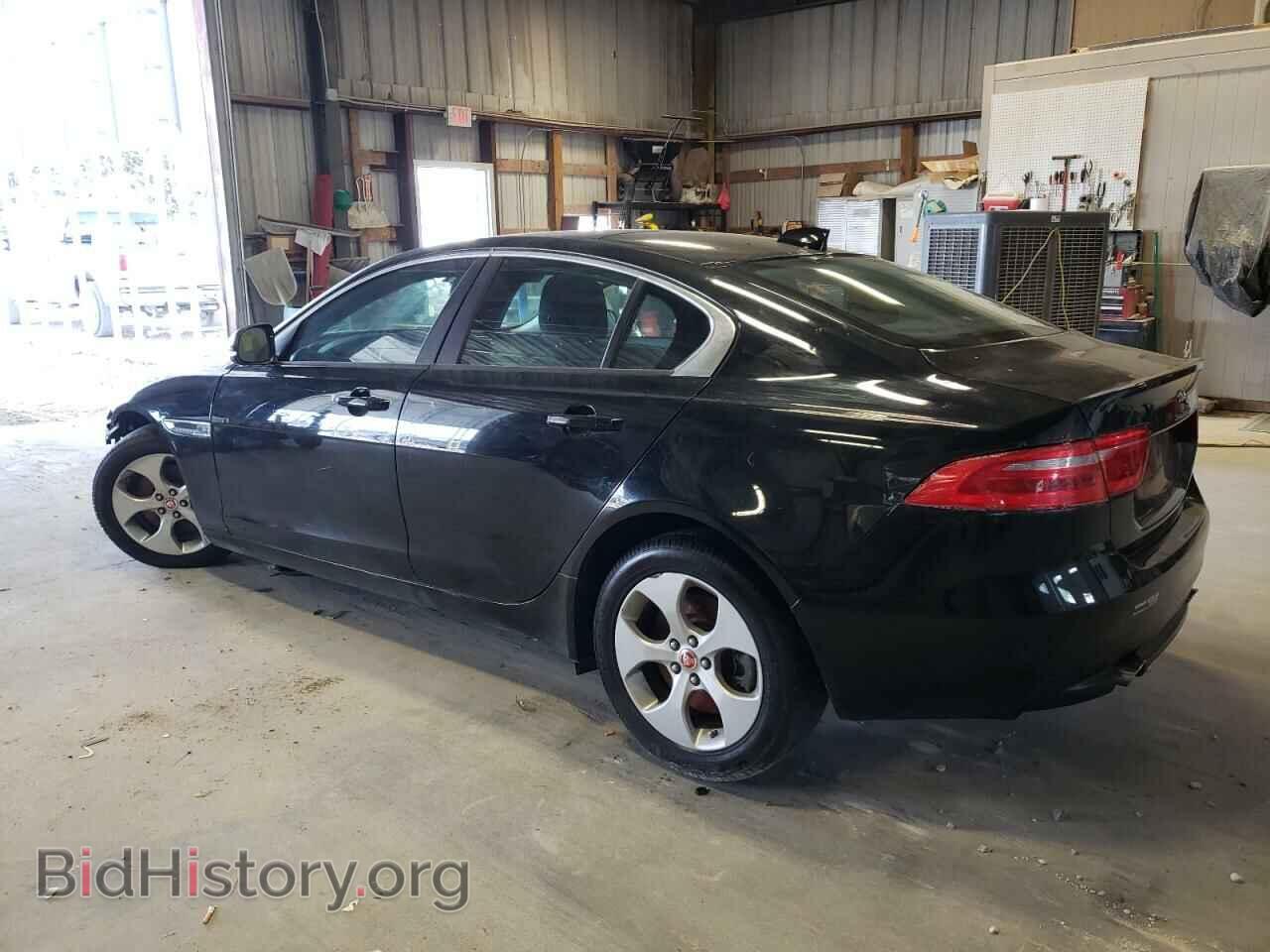 2018 JAGUAR XE - VIN: SAJAR4FX1JCP33892 - Фото 2