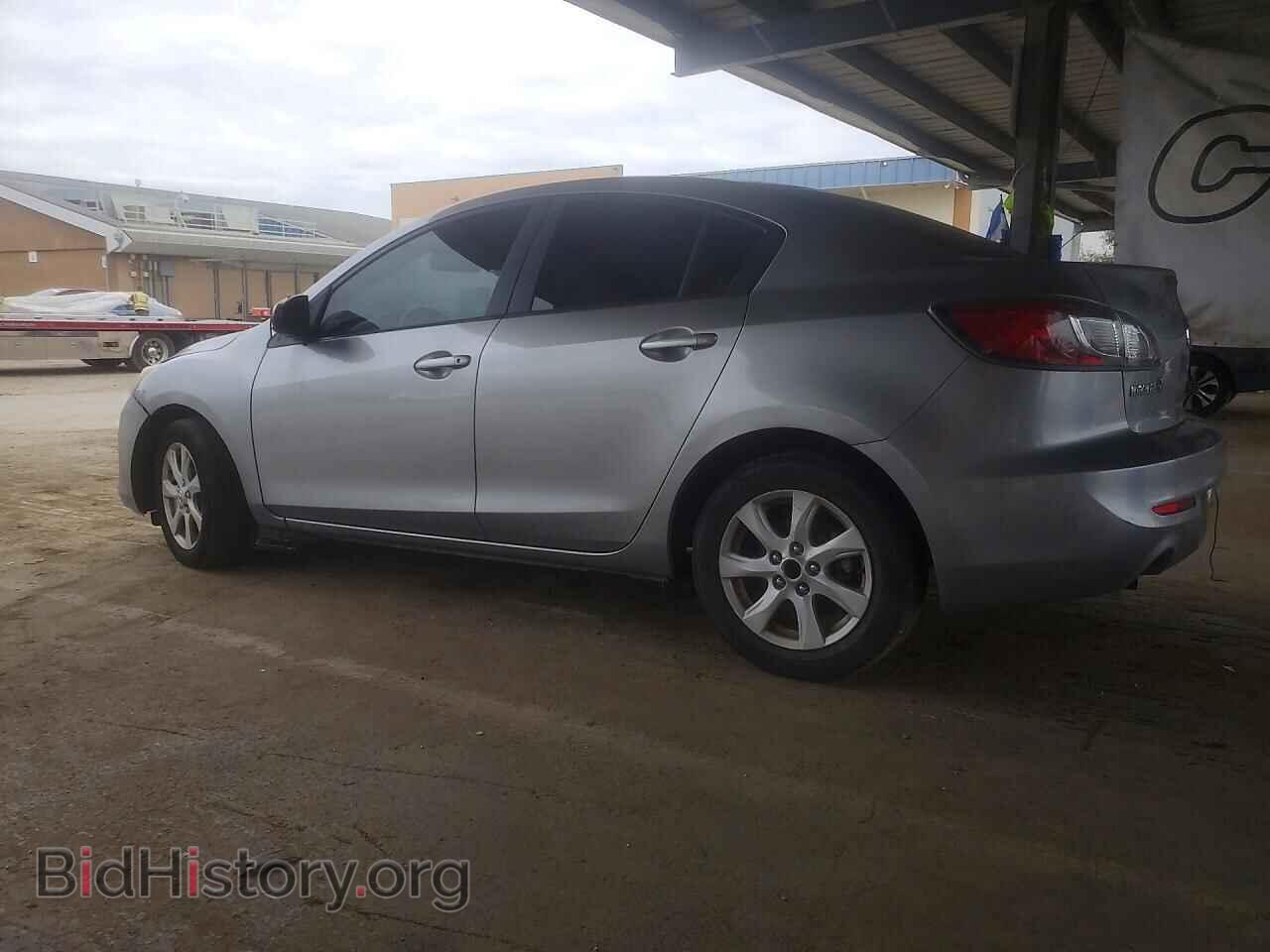 2013 MAZDA 3 - VIN: JM1BL1UP1D1785688 - Фото 2