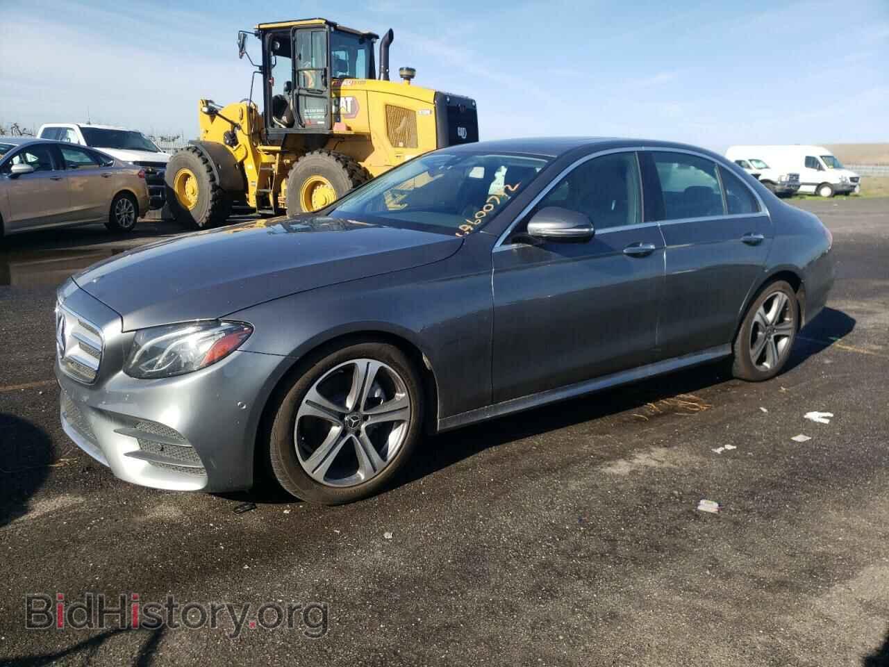 Photo WDDZF4JBXJA297132 - MERCEDES-BENZ E-CLASS 2018