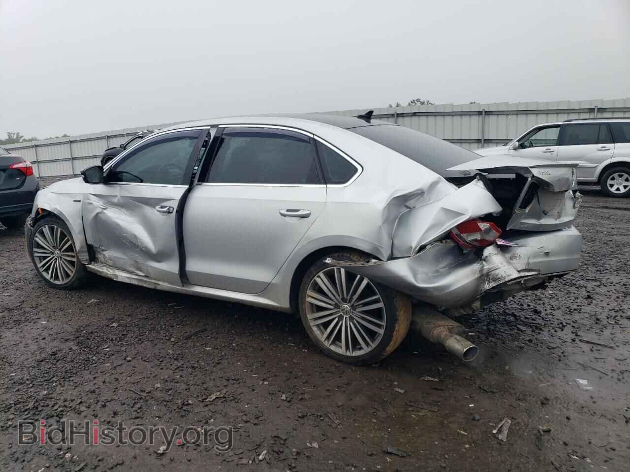 2015 VOLKSWAGEN PASSAT - VIN: 1VWBT7A37FC093055 - Фото 2