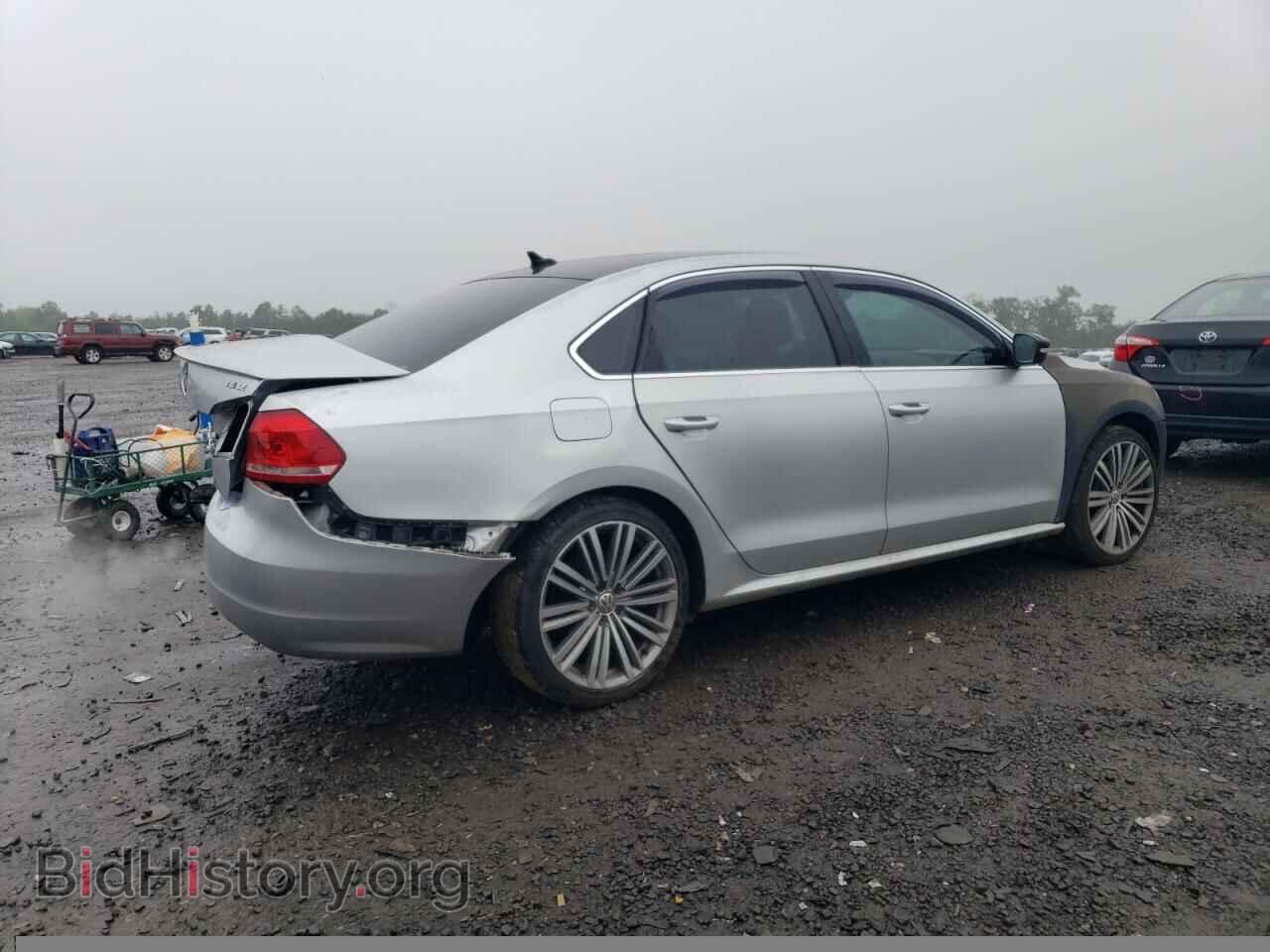 2015 VOLKSWAGEN PASSAT - VIN: 1VWBT7A37FC093055 - Фото 3