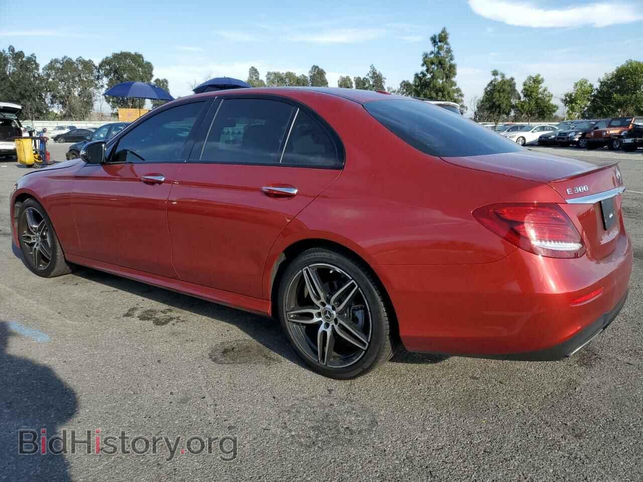 2019 MERCEDES-BENZ E-CLASS - VIN: WDDZF4JB2KA553782 - Фото 2