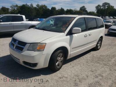 2010 Dodge CARAVAN Grand Cara, white — VIN 2D4RN5D16AR219323, Copart