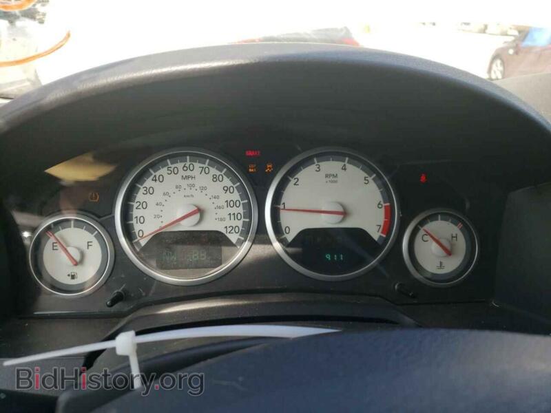 2010 Dodge CARAVAN (VIN 2D4RN5D16AR219323) — photo 9 of 13