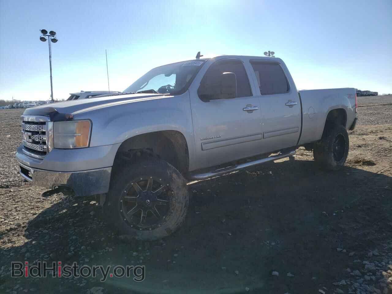 2011 GMC SIERRA - VIN: 1GT121E85BF128222 - Фото 2
