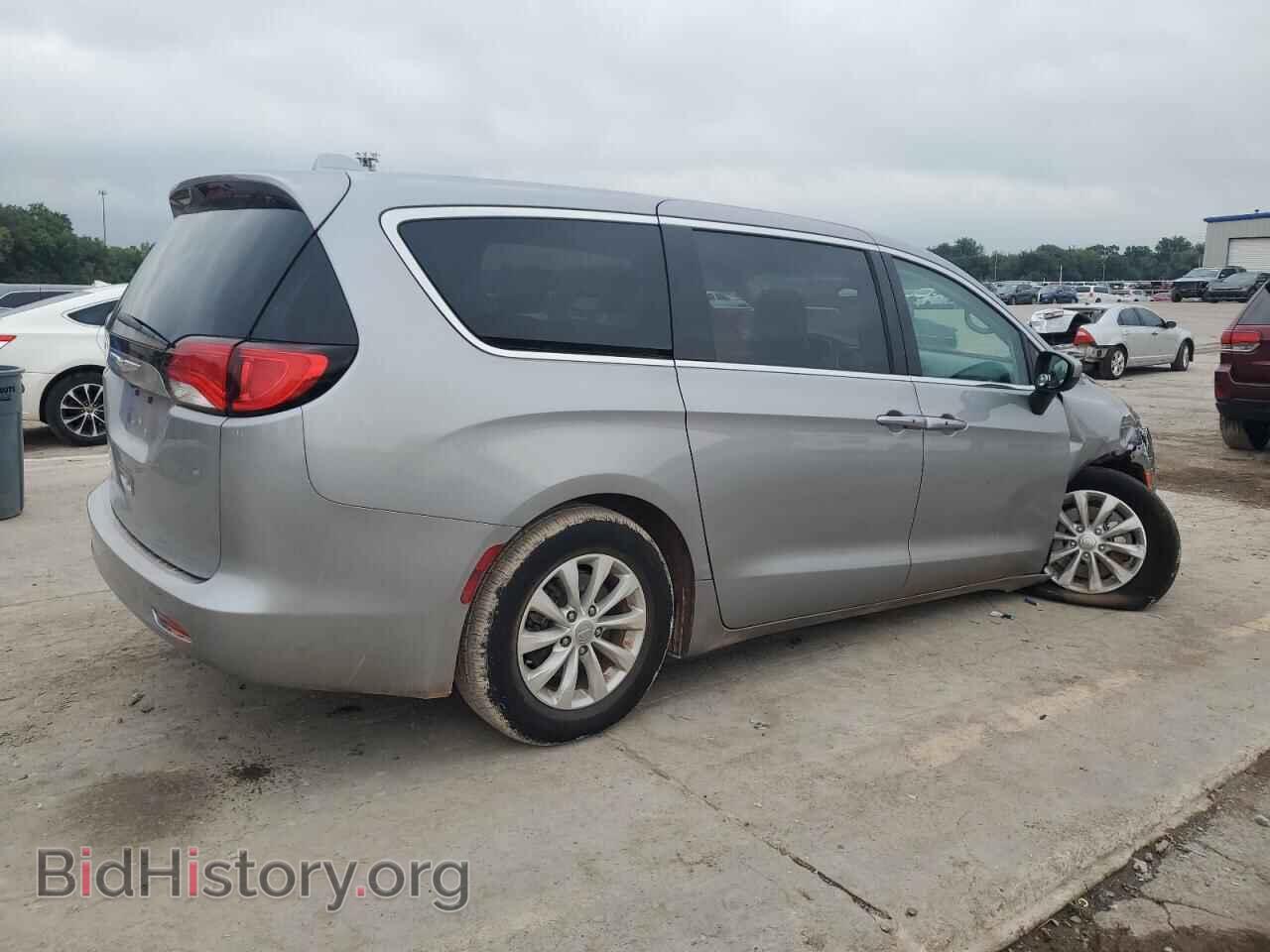 2017 CHRYSLER PACIFICA - VIN: 2C4RC1DG9HR519996 - Фото 3