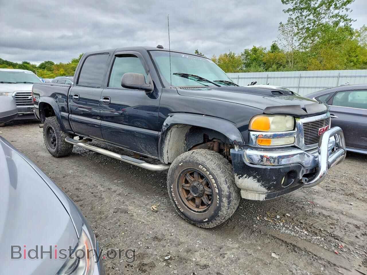 2005 GMC SIERRA - VIN: 2GTEK13T551137572 - Фото 4