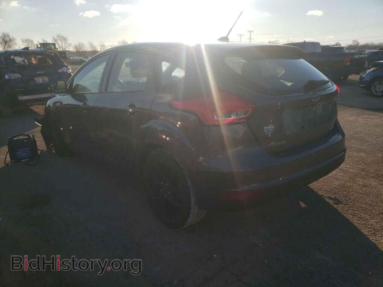 2016 FORD FOCUS - VIN: 1FADP3K26GL250936 - Фото 2